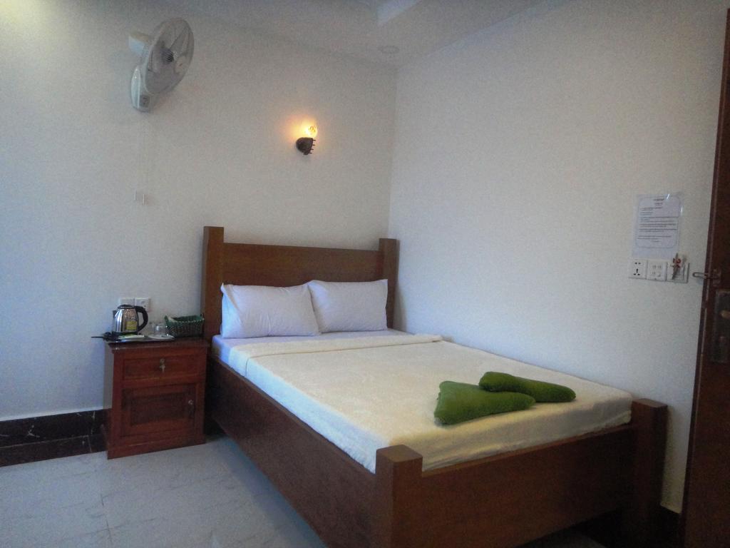 Marany Guesthouse Kampot Pokoj fotografie